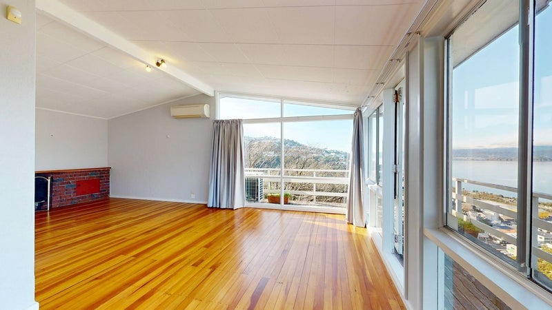 196 Barnard Street, Wadestown, Wellington - Carousel 1