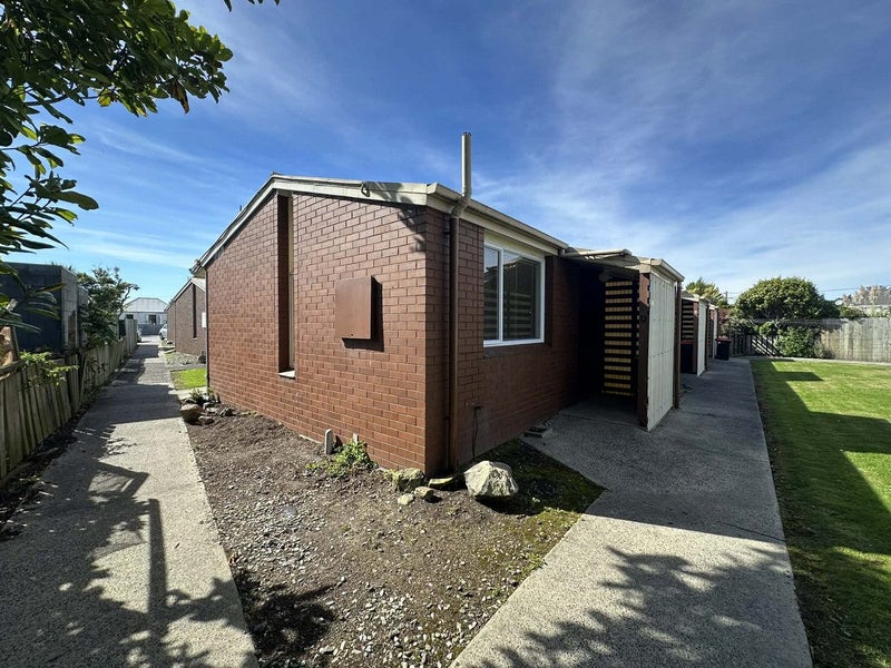 10A Kirkcaldy Street, South Dunedin, Dunedin - Carousel 1