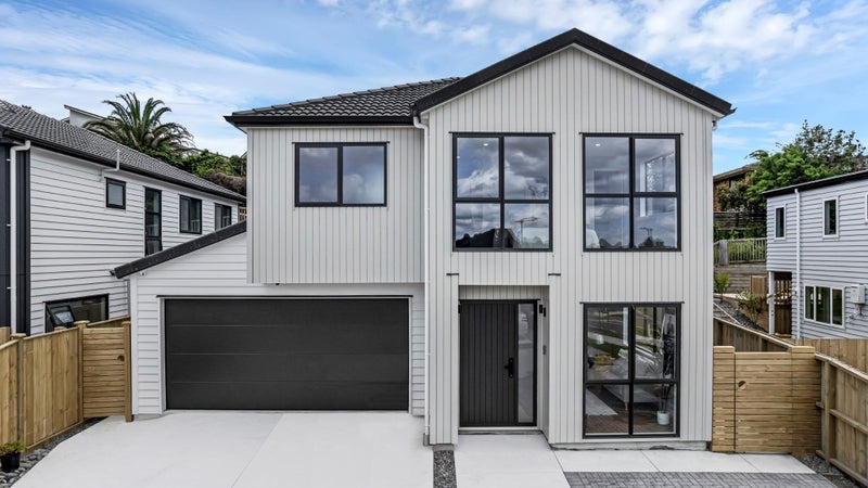 2 Mulligan Lane, Ōpaheke, Papakura - Carousel 1