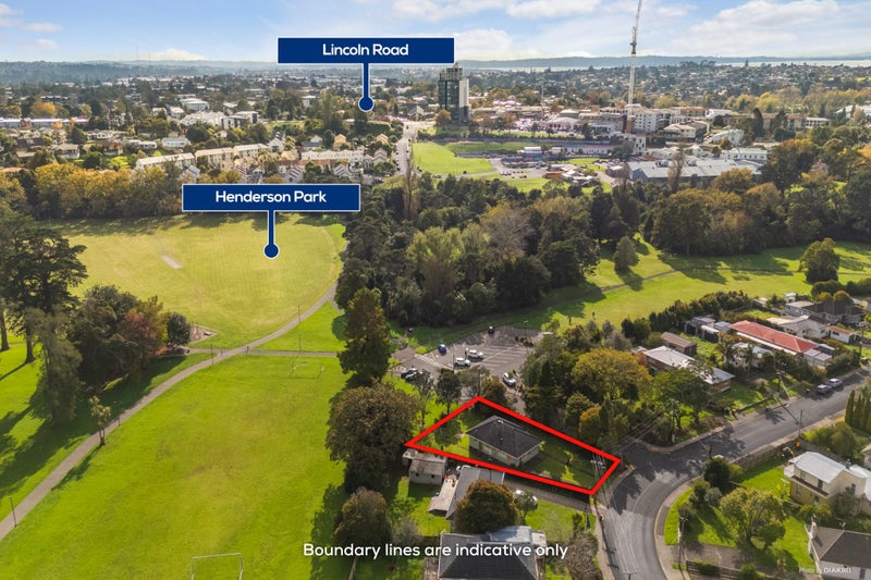 43 Wilsher Crescent, Henderson, Auckland - Carousel 1