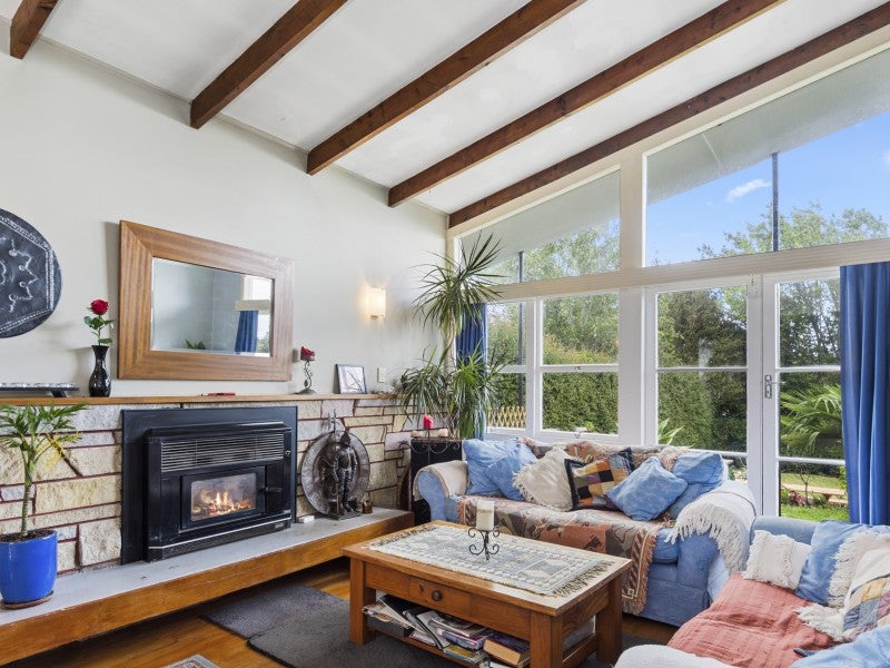 14 Baycroft Avenue, Parkvale, Tauranga - Carousel 1