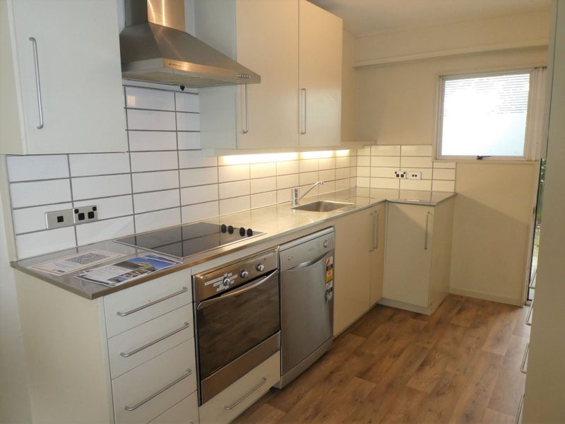 50A Champion Street, Edgeware, Christchurch - Carousel 2