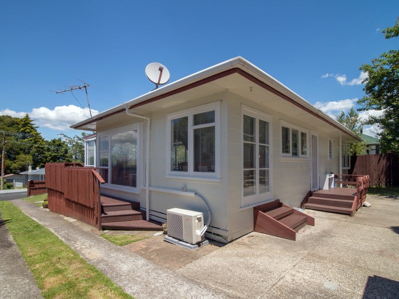 21A Gordon Road, Western Heights, Rotorua - Carousel 2