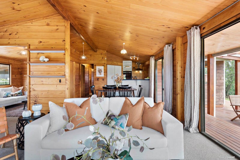 1039 Koheroa Road, Pokeno - Carousel 2