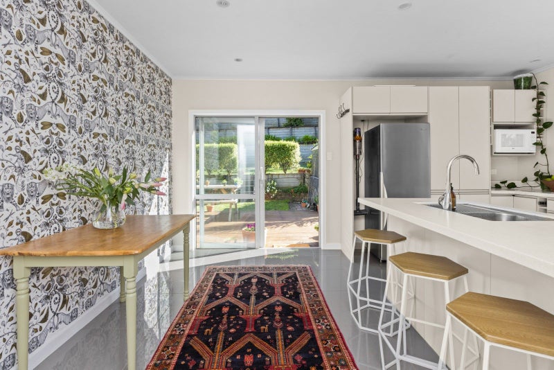 2 Main Street, Hospital Hill, Napier - Carousel 1