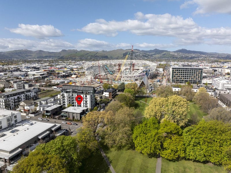 203/12 Latimer Square, Christchurch Central, Christchurch - Carousel 1