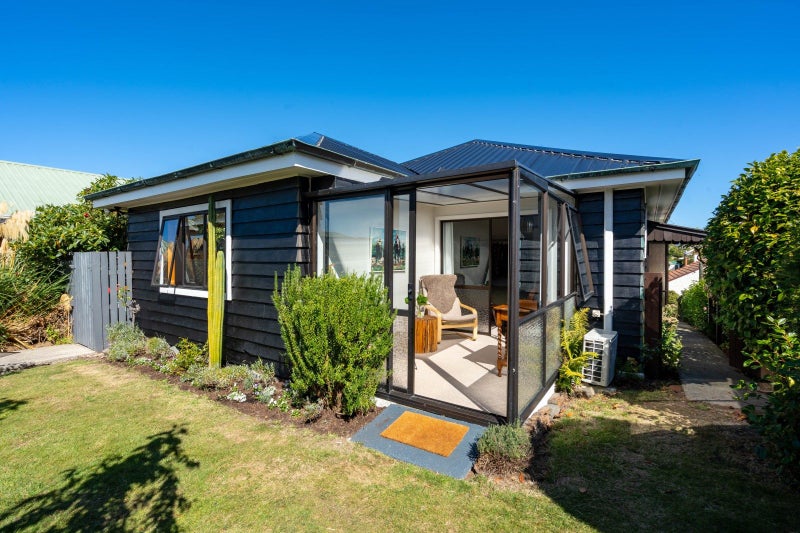 21 Ventnor Street, Mornington, Dunedin - Carousel 1