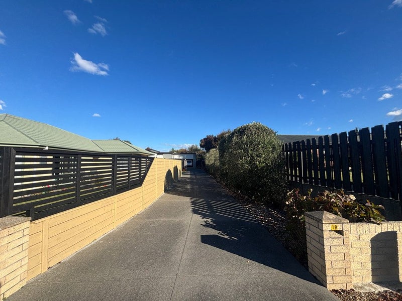 1B Amos Place, Shirley, Christchurch - Carousel 16