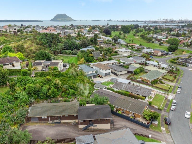22A Balmoral Terrace, Otumoetai, Tauranga - Carousel 2