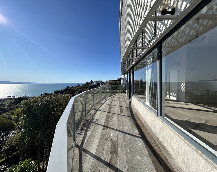 344 Princes Drive, Britannia Heights, Nelson - Carousel 1