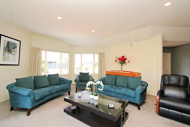 4 Irene Mooney Place, Greenmeadows, Napier - Carousel 2