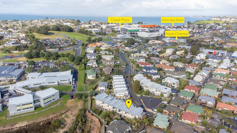 54 Palmgreen Court, Stanmore Bay, Whangaparaoa - Carousel 24