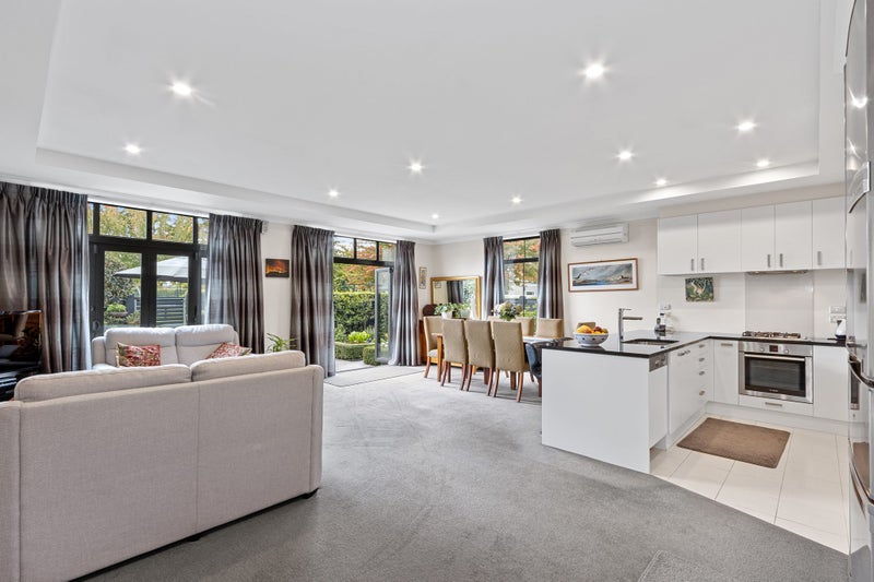 36 Country Club Terrace, Northwood, Christchurch - Carousel 2