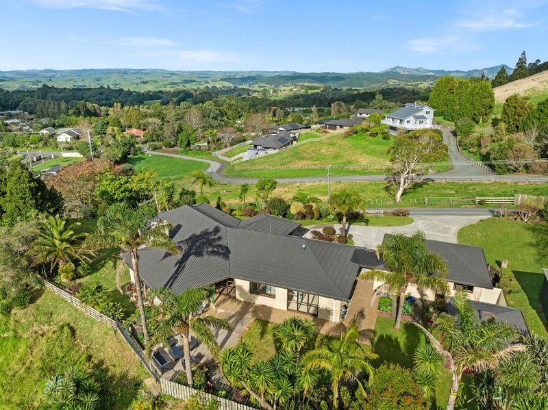32 Hawken Road, Whangarei - Carousel 37