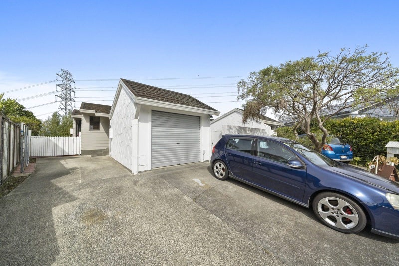 2/12 KEKENO GR, HARBOUR VIEW, LOWER HUTT - Carousel 14