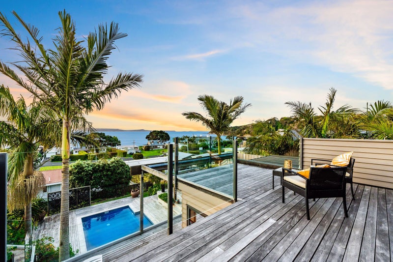 20 De Luen Avenue, Tindalls Beach, Whangaparaoa - Carousel 2