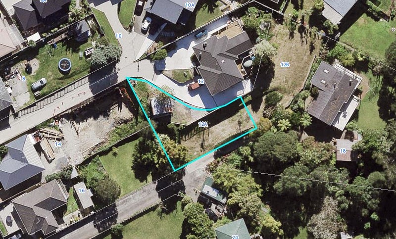 12A Crystal Avenue, Glendene, Auckland - Carousel 2