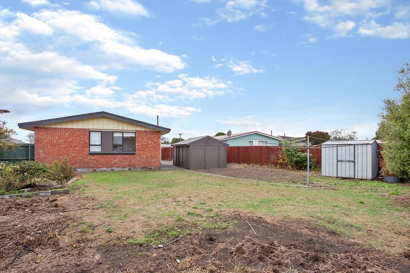 26 Merrington Crescent, Aranui, Christchurch - Carousel 16