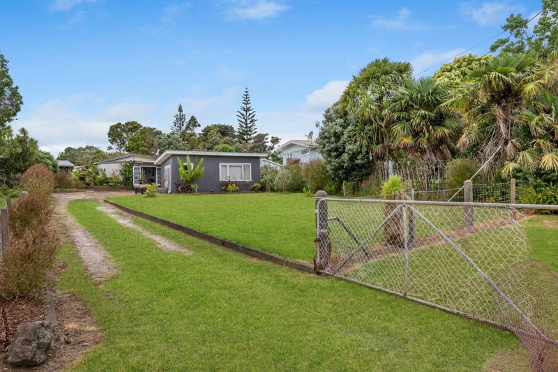 43 James Mcleod Road, Helensville - Carousel 1