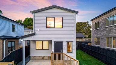 55A Sunshine Boulevard, Sunnyvale, Auckland - Carousel 1