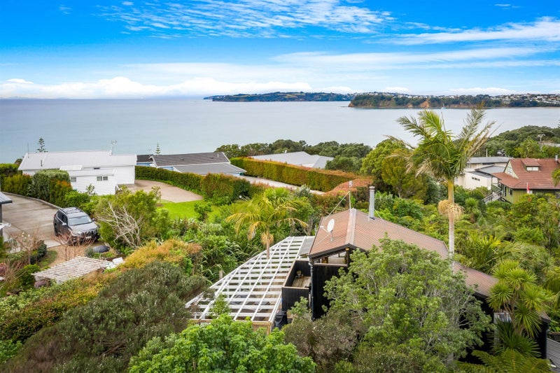 6B Cooper Road, Stanmore Bay, Whangaparaoa - Carousel 1