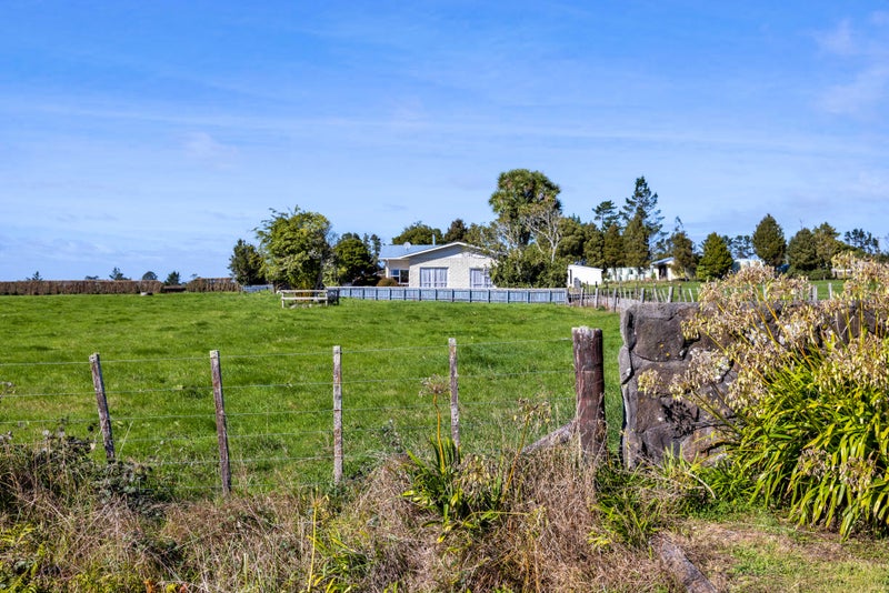 125 Radnor Road, Midhirst, Stratford - Carousel 24