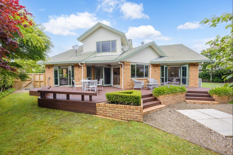 13 Lucas Way, Albany, Auckland - Carousel 1