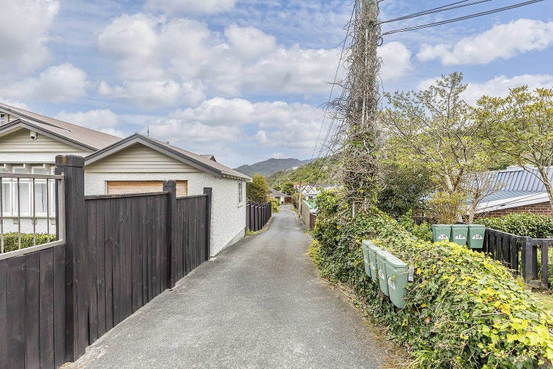 4/27 Parkvale Road, Karori, Wellington - Carousel 14