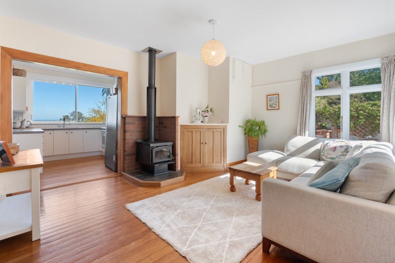 14 Tower Avenue, Waverley, Dunedin - Carousel 2