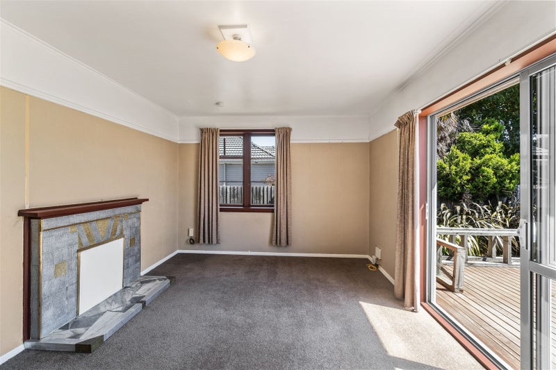 11 Evatt Street, Bryndwr, Christchurch - Carousel 2