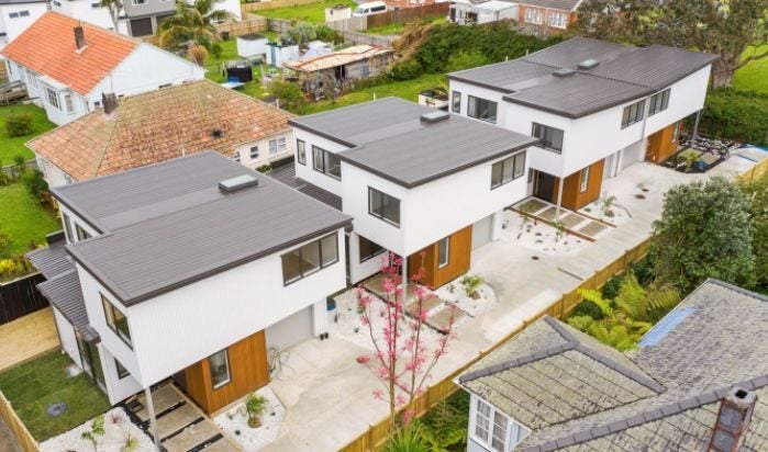 2/14 Waddell Avenue, Point England, Auckland - Carousel 10