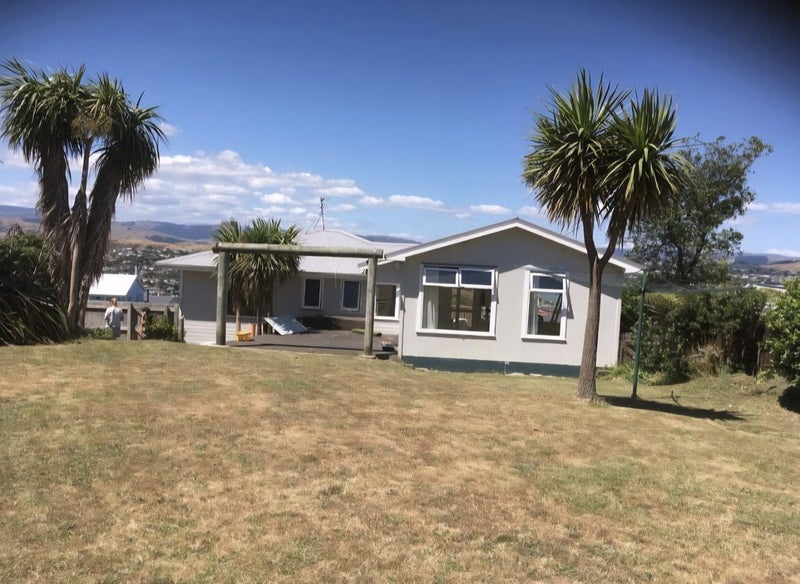 39 Hiwi Crescent, Titahi Bay, Porirua - Carousel 1