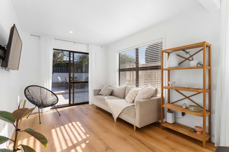 204 Hetherington Road, Whangamata, Whangamata - Carousel 2