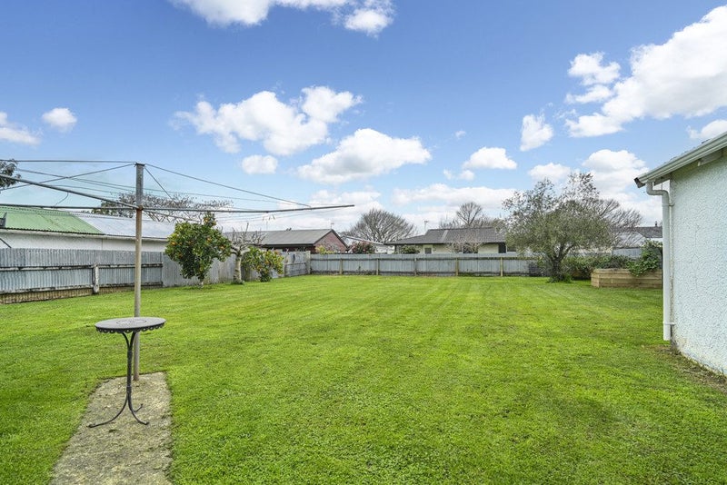 203 Allerton Street, Saint Leonards, Hastings - Carousel 13