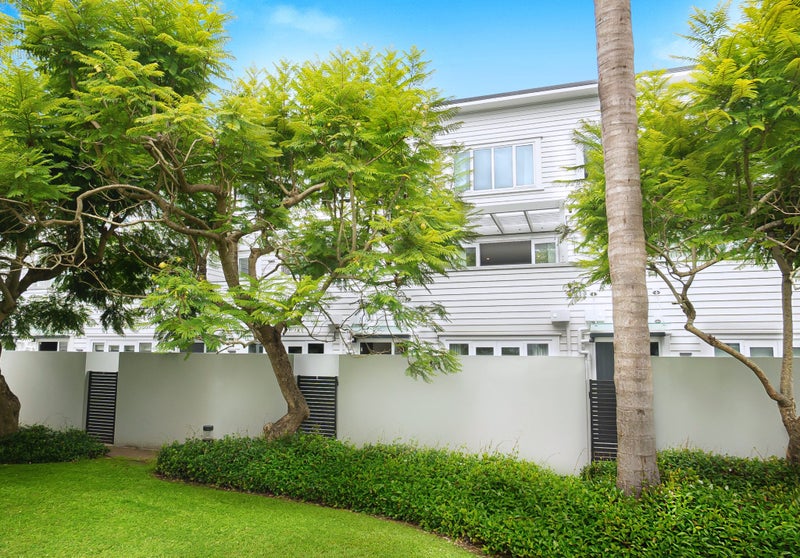 1J Findlay Street, Ellerslie, Auckland - Carousel 1