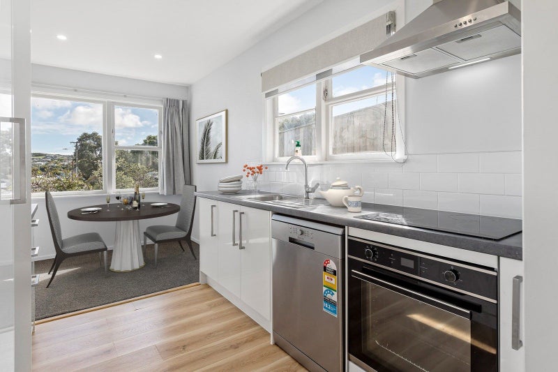 84 Warspite Avenue, Cannons Creek, Porirua - Carousel 2