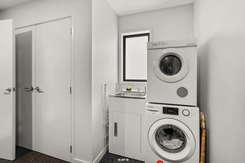 33 Mulholland Drive, Jacks Point, Queenstown - Carousel 16