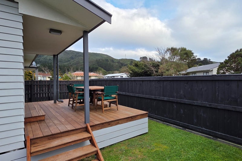 2B Ipswich Grove, Wainuiomata, Lower Hutt - Carousel 1