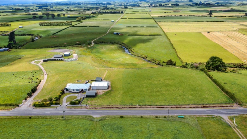 762 Hastings Road, Hawera - Carousel 35