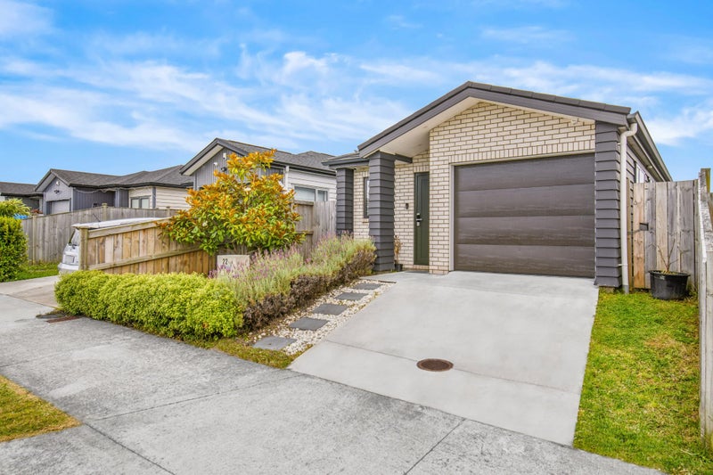 22 Opoka Street, Takanini, Auckland - Carousel 1