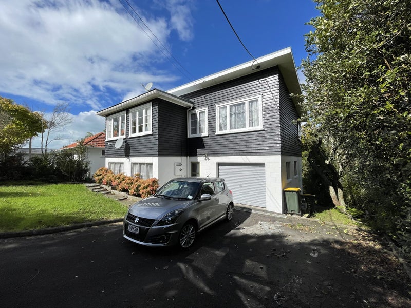 36 Channel View Road, Campbells Bay, Auckland - Carousel 2