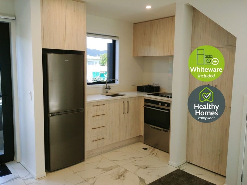 3/31 Waiwhetu Road, Waiwhetu, Lower Hutt - Carousel 1