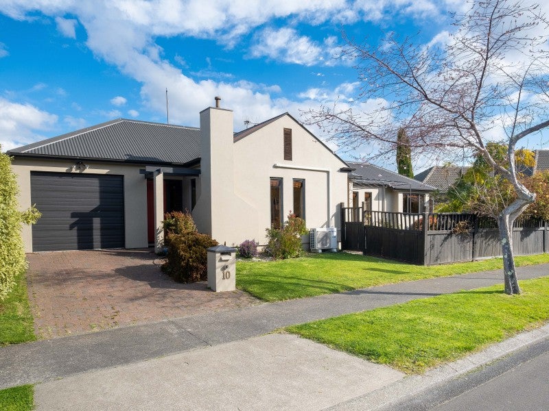 10 Montpelier Drive, Taradale, Napier - Carousel 1
