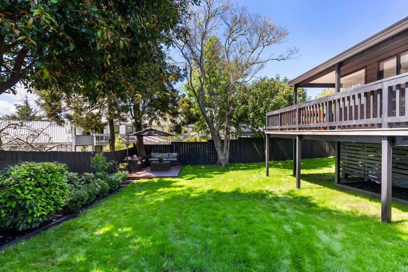 1/24 Golf Road, New Lynn, Auckland - Carousel 1