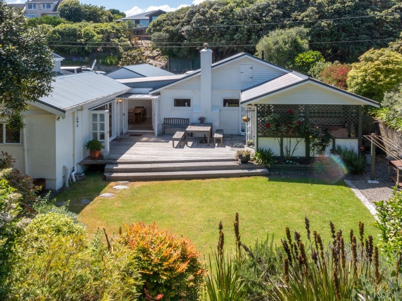 131 Rosetta Road, Raumati South, Paraparaumu - Carousel 2