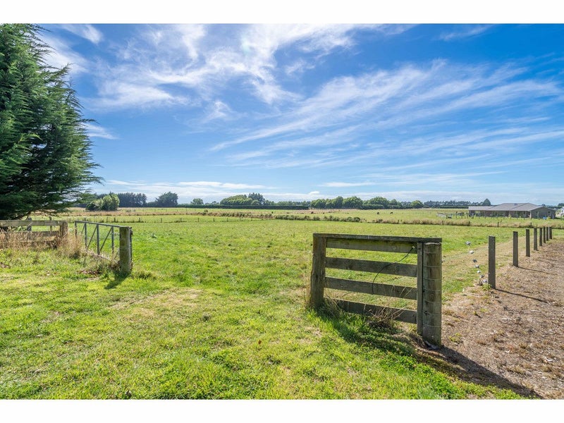 21 Mika Way, Lorneville, Invercargill - Carousel 35