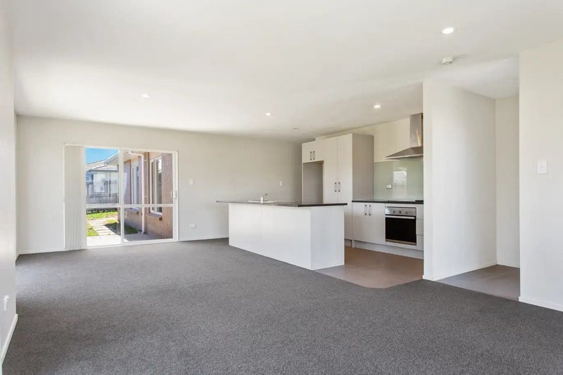 39 Arion Road, Takanini, Auckland - Carousel 2