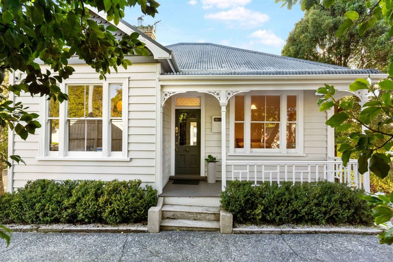 1/121 Mokoia Road, Birkenhead, Auckland - Carousel 1