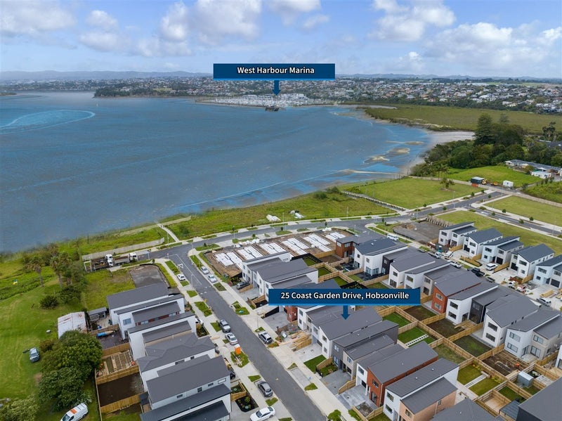 25 Coast Garden Drive, Hobsonville, Auckland - Carousel 17