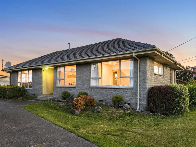 76 Cotswold Avenue, Bishopdale, Christchurch - Carousel 2